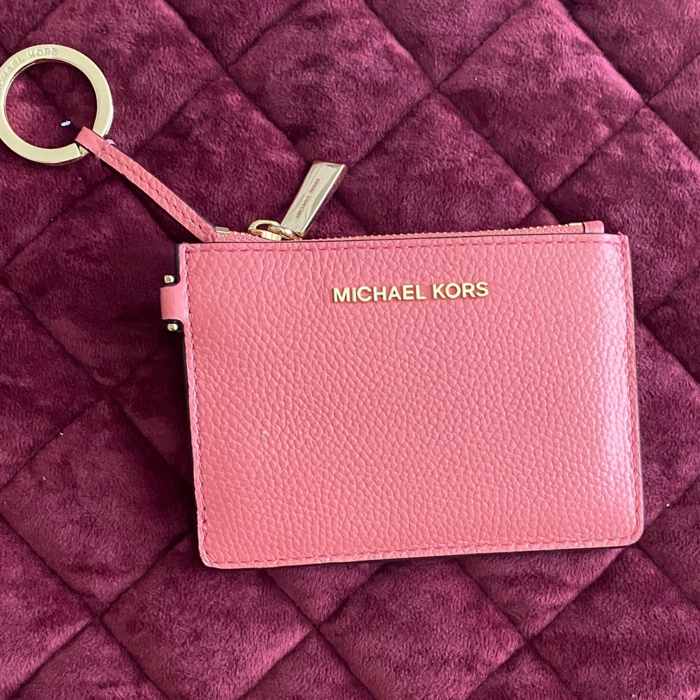 New. Michael Kors Pink Leather Wristlet